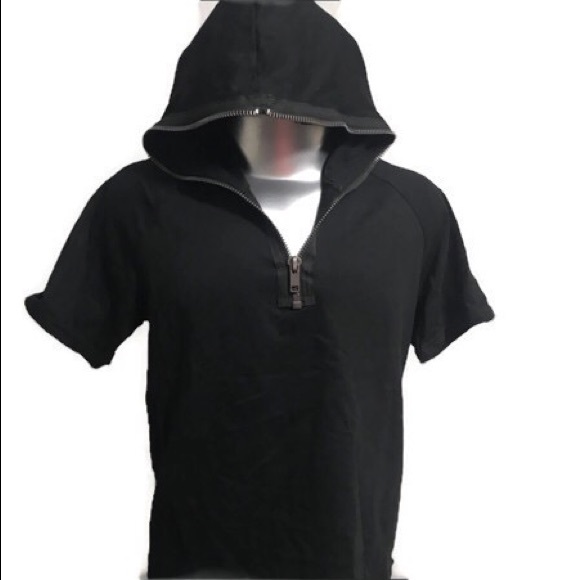 hoodie with zipper all the way up